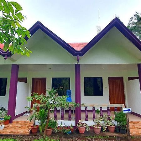 Sj Pabua Travellers Inn มัมบาเฮา ภายนอก รูปภาพ