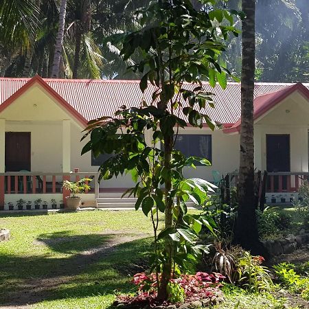 Sj Pabua Travellers Inn มัมบาเฮา ภายนอก รูปภาพ