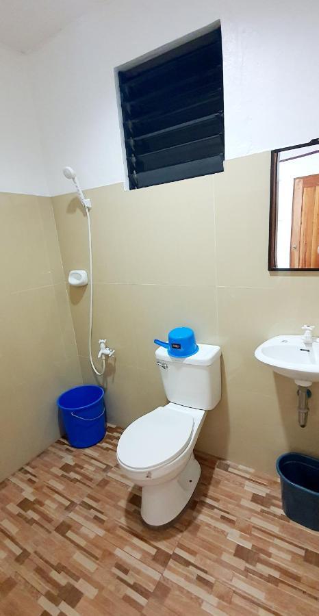 Sj Pabua Travellers Inn มัมบาเฮา ภายนอก รูปภาพ